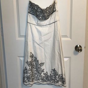 White House Black Market Strapless Dress